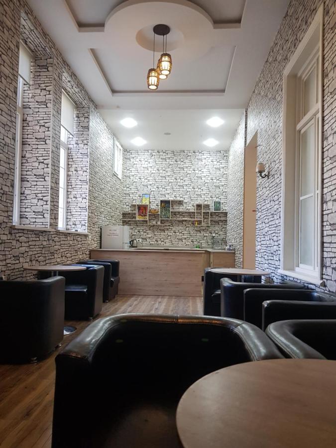 Central Apartment Баку Экстерьер фото