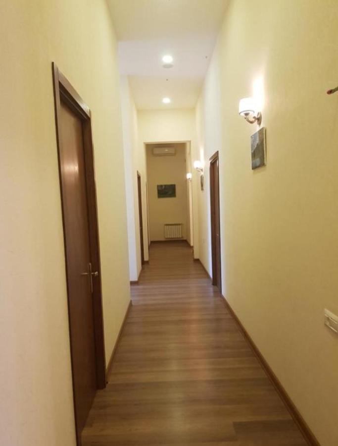 Central Apartment Баку Экстерьер фото