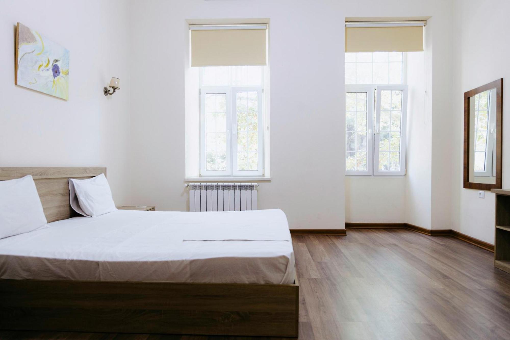 Central Apartment Баку Экстерьер фото