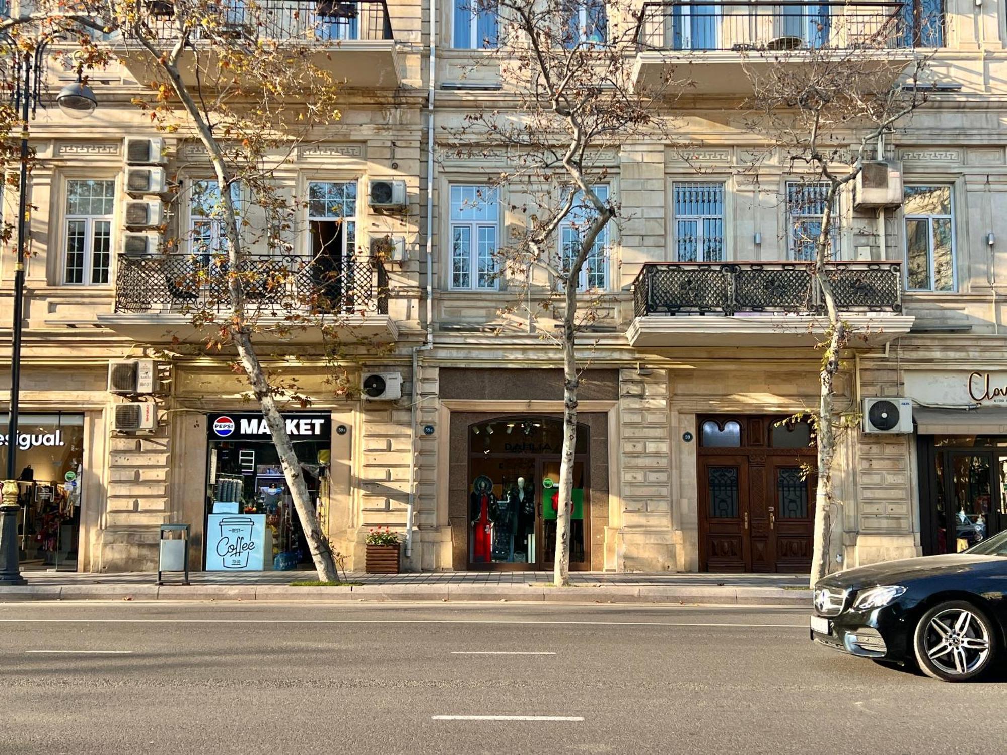 Central Apartment Баку Экстерьер фото